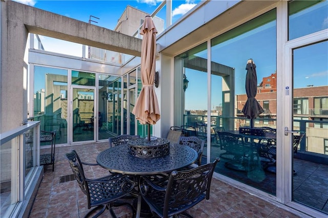 view of sunroom / solarium