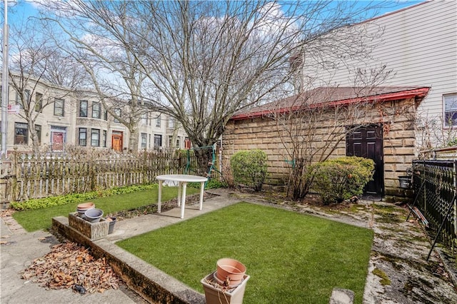 view of yard featuring fence