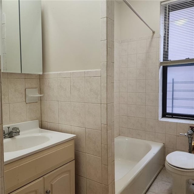 590 Parkside Ave Unit 2Be, Brooklyn, NY 11226 - full bath with tile walls, a bath, toilet, vanity, and a shower