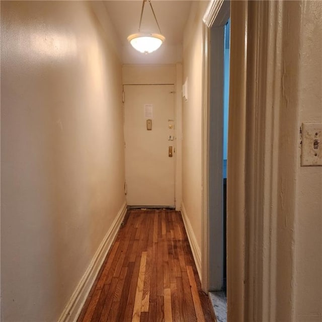 590 Parkside Ave Unit 2Be, Brooklyn, NY 11226 - hall featuring dark wood finished floors