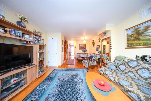 78 Townsend Ave, Staten Island, NY 10304 - living area featuring wood finished floors