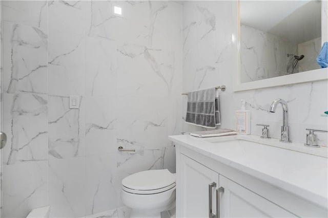 full bathroom with tile walls, a marble finish shower, toilet, vanity, and backsplash