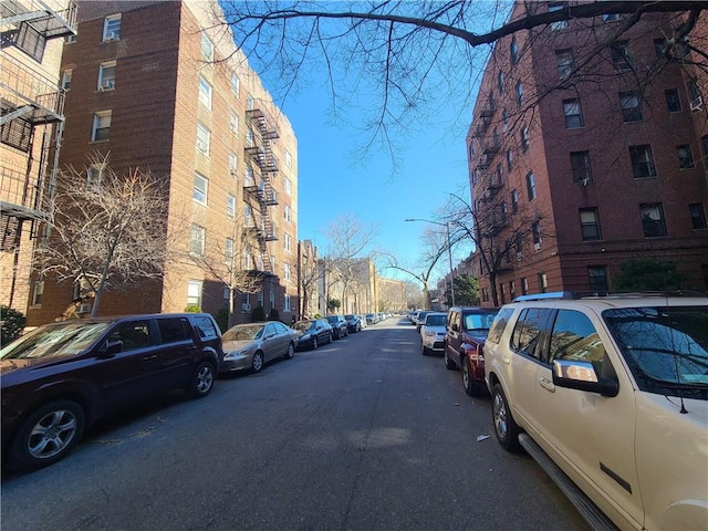40 Tehama St Unit 6H, Brooklyn, NY 11218 - view of street with street lights