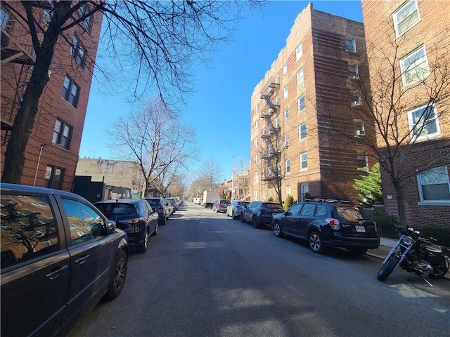 40 Tehama St Unit 6H, Brooklyn, NY 11218 - view of road featuring street lights