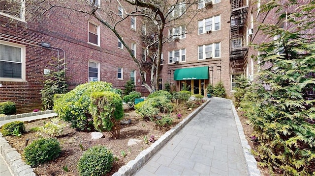 9281 Shore Rd Unit 220, Brooklyn, NY 11209 - view of home's community