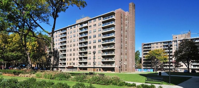 12399 Flatlands Ave Unit 6L, Brooklyn, NY 11207 - view of building exterior