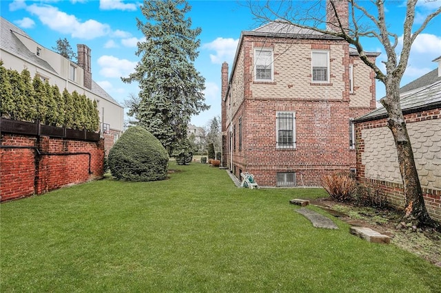 8044 Narrows Ave, Brooklyn, NY 11209 - view of green lawn