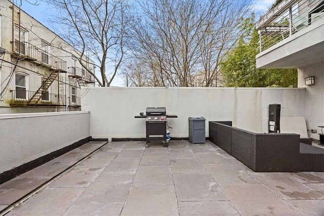 282 21st St Unit 2C, Brooklyn, NY 11215 - view of patio / terrace with area for grilling and outdoor lounge area
