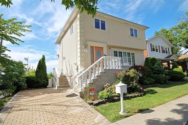 view of front of home with stucco siding