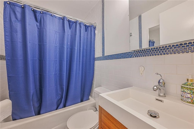 195 15th St Unit B2, Brooklyn, NY 11215 - bathroom featuring shower / bath combo, tile walls, and vanity