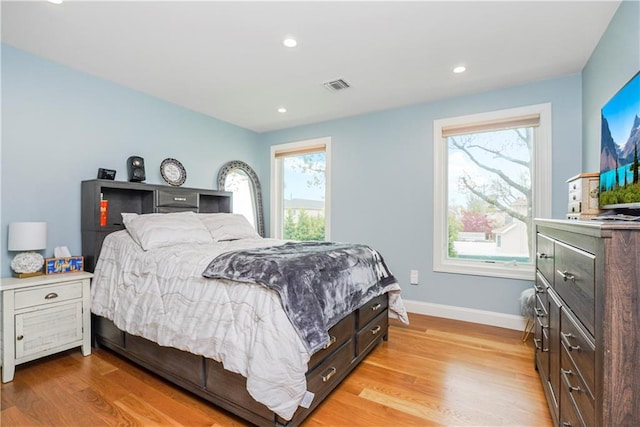 21 Sprague Ave, Staten Island, NY 10307 - bedroom featuring light wood-style flooring and recessed lighting