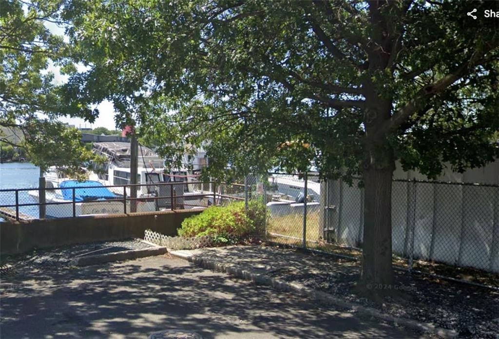3 Cyrus Ave, Brooklyn, NY 11229