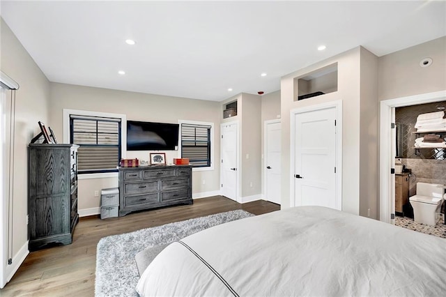 53 Andrews St, Staten Island, NY 10305 - bedroom featuring wood finished floors, baseboards, and recessed lighting