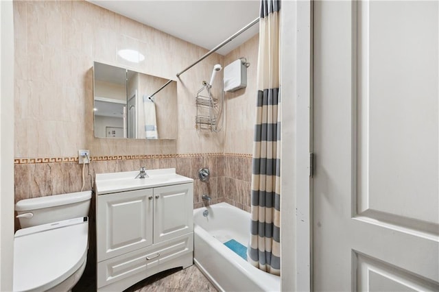 2752 Ocean Ave Unit 6A, Brooklyn, NY 11229 - bathroom with tile walls, shower / tub combo, vanity, and toilet