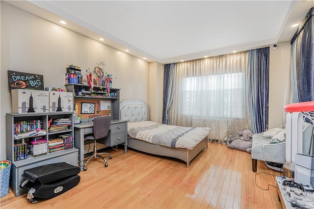 45 Oceana Dr E Unit 4B, Brooklyn, NY 11235 - bedroom featuring wood-type flooring, an office area, and recessed lighting