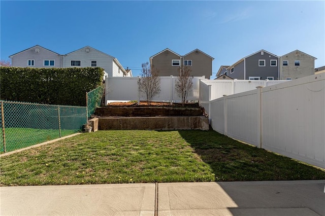 74 E Brandis Ave, Staten Island, NY 10308 - view of yard