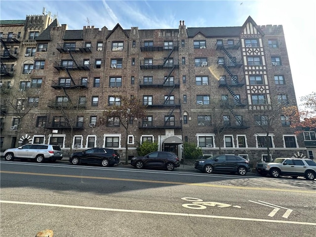 130 Bay Ridge Parkway Unit 4A, Brooklyn, NY 11209 - view of apartment building / complex