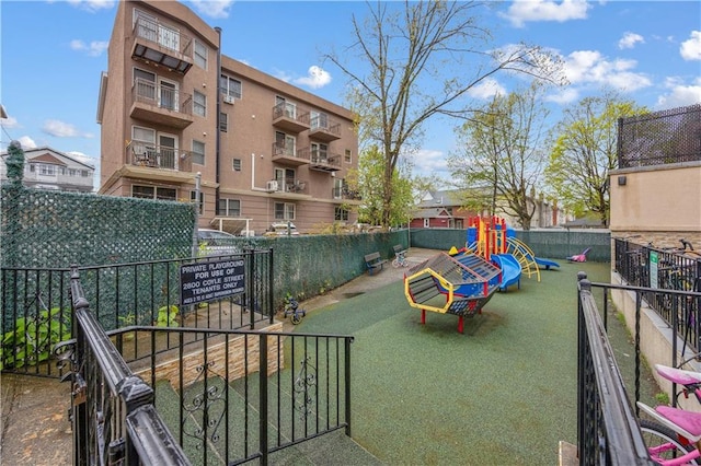 2800 Coyle St Unit 318, Brooklyn, NY 11235 - communal playground featuring fence