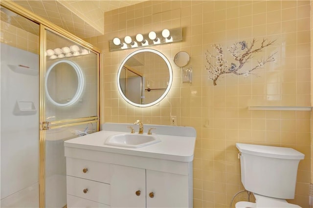 30 Beverly Rd, Staten Island, NY 10305 - bathroom featuring tile walls, vanity, and a shower stall