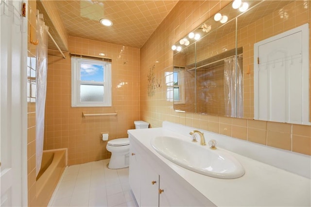 30 Beverly Rd, Staten Island, NY 10305 - bathroom with tile walls, tile patterned flooring, vanity, and shower / bathtub combination with curtain