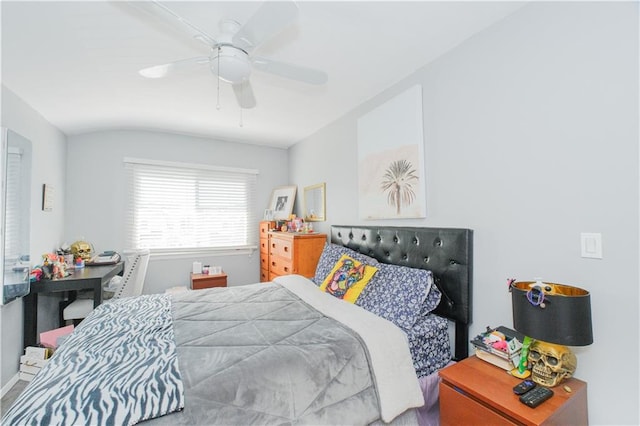 bedroom featuring ceiling fan