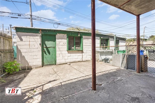 2052 E 28th St, Brooklyn, NY 11229 - view of outbuilding