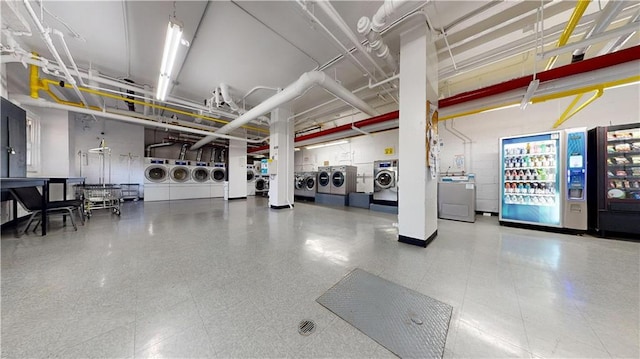 common area with independent washer and dryer