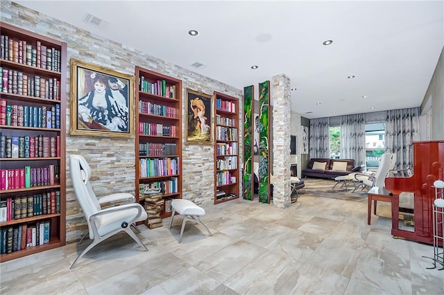 166 Pinewood Ave, Staten Island, NY 10306 - view of sitting room