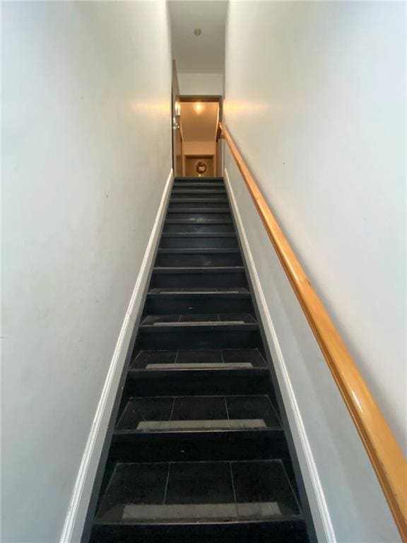 69 Bay 20th St Unit 3A, Brooklyn, NY 11214 - view of stairway