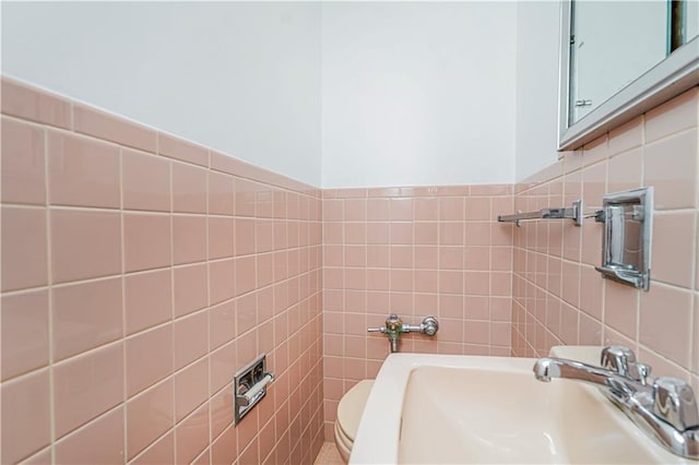 167 Bay 32nd St, Brooklyn, NY 11214 - half bath with tile walls and a sink