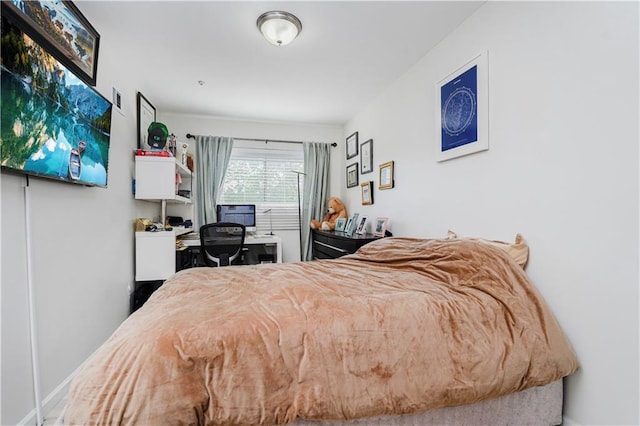 131 Stonegate Dr Unit 1, Staten Island, NY 10304 - bedroom with an office area