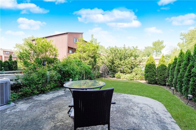 131 Stonegate Dr Unit 1, Staten Island, NY 10304 - view of patio / terrace featuring central AC unit