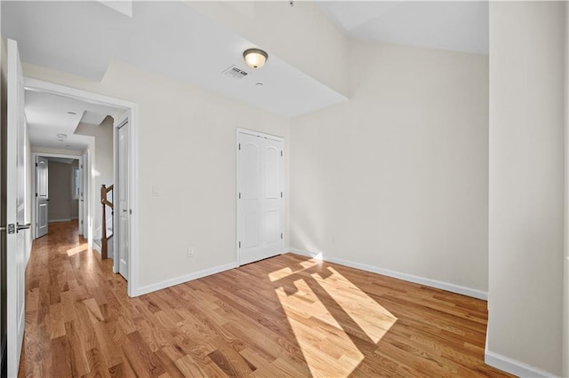 91 Robin Rd, Staten Island, NY 10305 - unfurnished room with light wood-style floors and baseboards