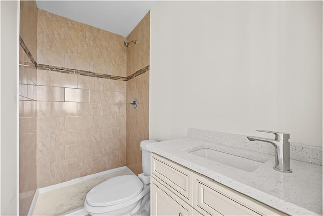 91 Robin Rd, Staten Island, NY 10305 - bathroom with vanity, tiled shower, and toilet