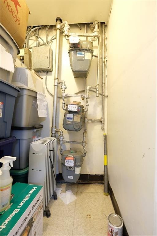 642 56th St, Brooklyn, NY 11220 - utilities with gas meter