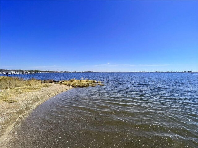 139 Tennyson Dr, Staten Island, NY 10308 - water view