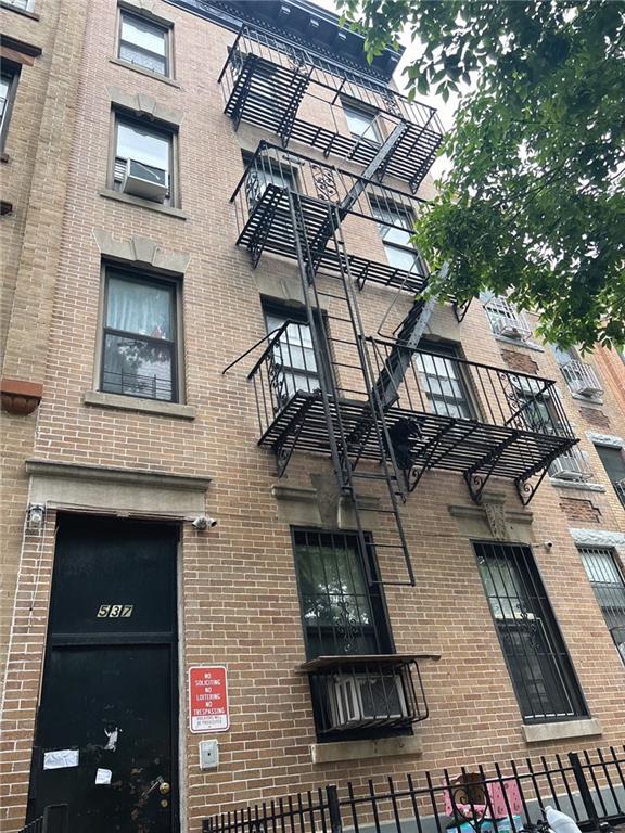 537 56th St, Brooklyn, NY 11220 - view of building exterior