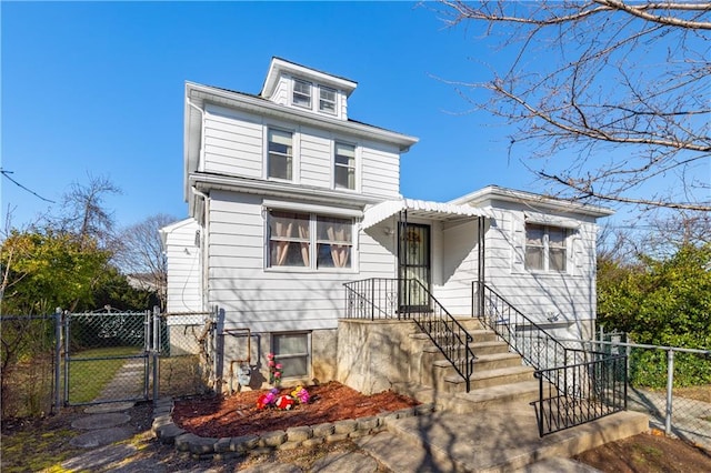 432 Neckar Ave, Staten Island, NY 10304 - american foursquare style home featuring a gate