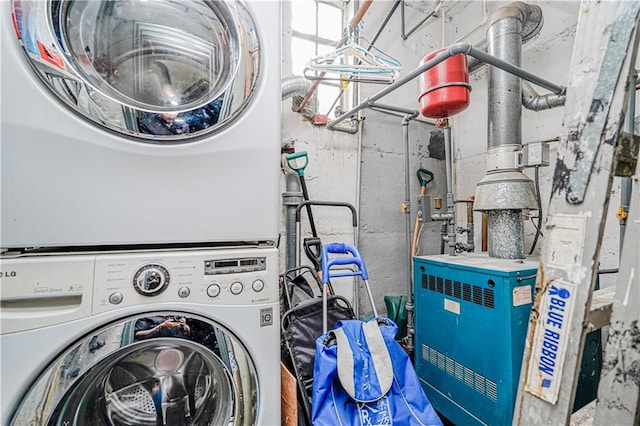 1922 E 16th St, Brooklyn, NY 11229 - laundry room with stacked washer and clothes dryer
