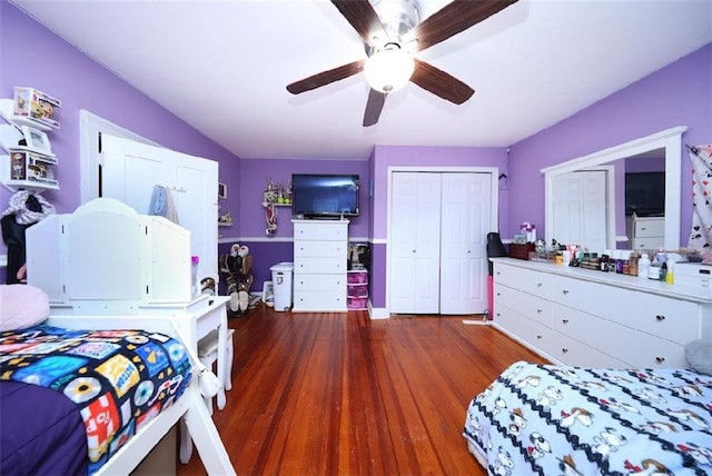 28 Trinity Pl, Staten Island, NY 10310 - bedroom featuring wood finished floors, a closet, and a ceiling fan