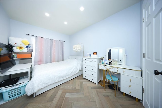 4 Lake Ave, Brooklyn, NY 11235 - bedroom featuring recessed lighting and built in study area