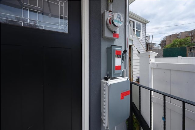 4 Lake Ave, Brooklyn, NY 11235 - exterior view of electric meter