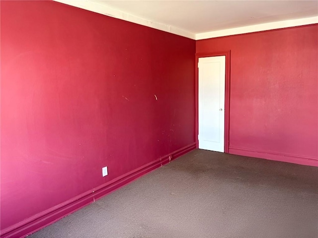2315 E 17th St, Brooklyn, NY 11229 - empty room with carpet