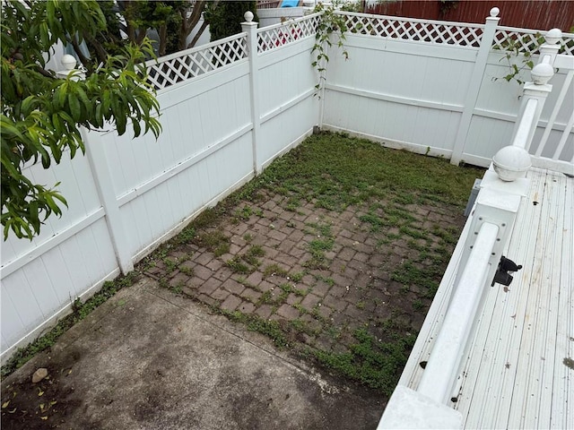 7 Georgetown Ln, Brooklyn, NY 11234 - view of fenced backyard