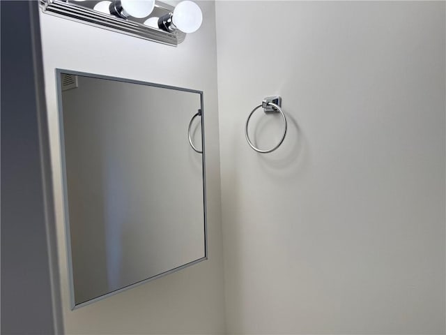 7 Georgetown Ln, Brooklyn, NY 11234 - bathroom view