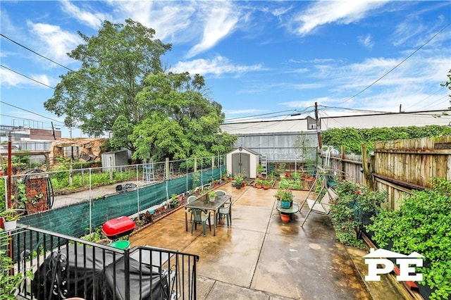 2077 Hendrickson St, Brooklyn, NY 11234 - fenced backyard featuring a patio and outdoor dining space