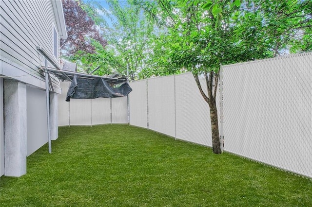 47 Center Pl, Staten Island, NY 10306 - view of yard