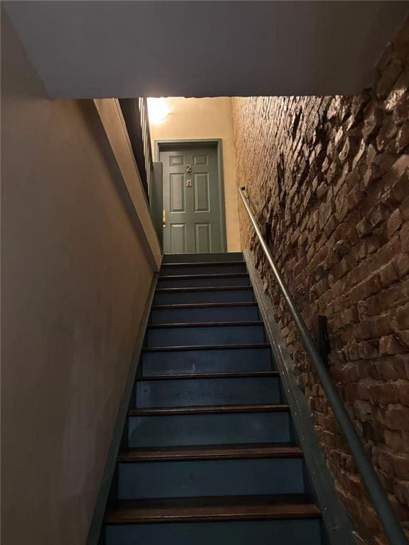 555 W 149th St Unit 4, New York, NY 10031 - view of stairs