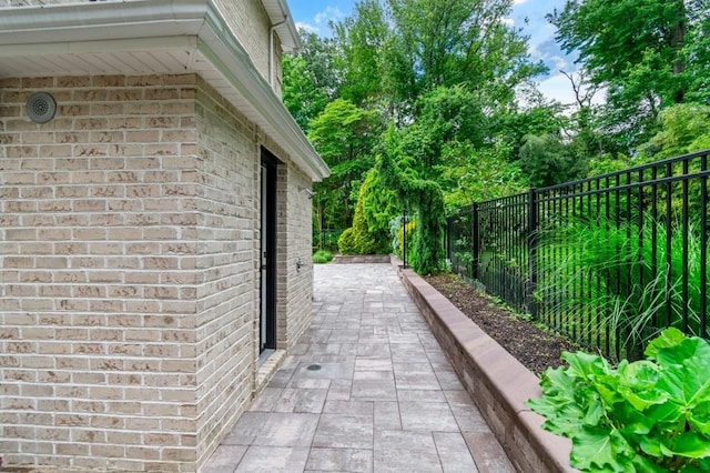476 Hargold Ave, Staten Island, NY 10309 - view of patio / terrace