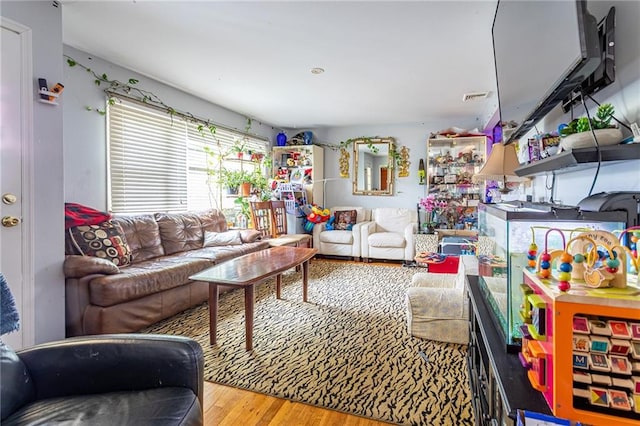 27 Bascom Pl, Staten Island, NY 10314 - living area with wood finished floors